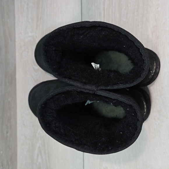 Ugg Australia Women 5825 Leather Sheepskin Boots shoes sz 6 - Picture 7 of 13